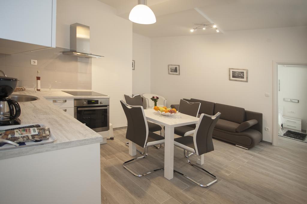 Old Square Apartment スプリト エクステリア 写真