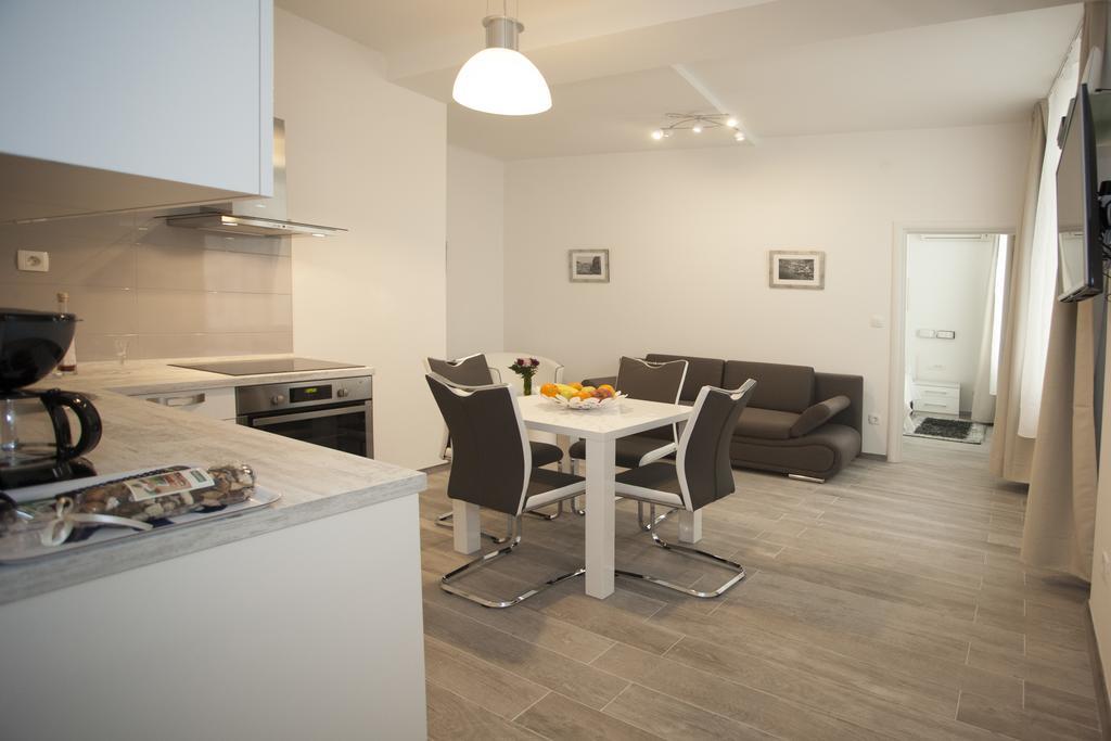 Old Square Apartment スプリト エクステリア 写真